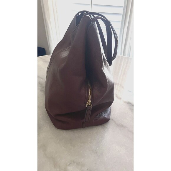 VINCE CAMUTO Teri Leather Tote in Pebbled Leather Bordeaux Handbag Timeless Chic